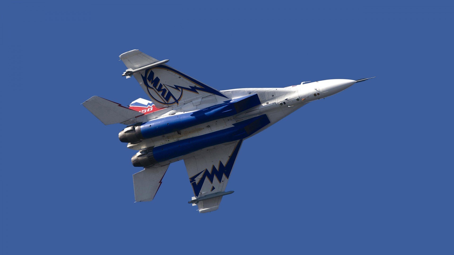 开云下载-北京青少年篮球夏令营一周内吸引数千学生报名，北京暑期篮球夏令营